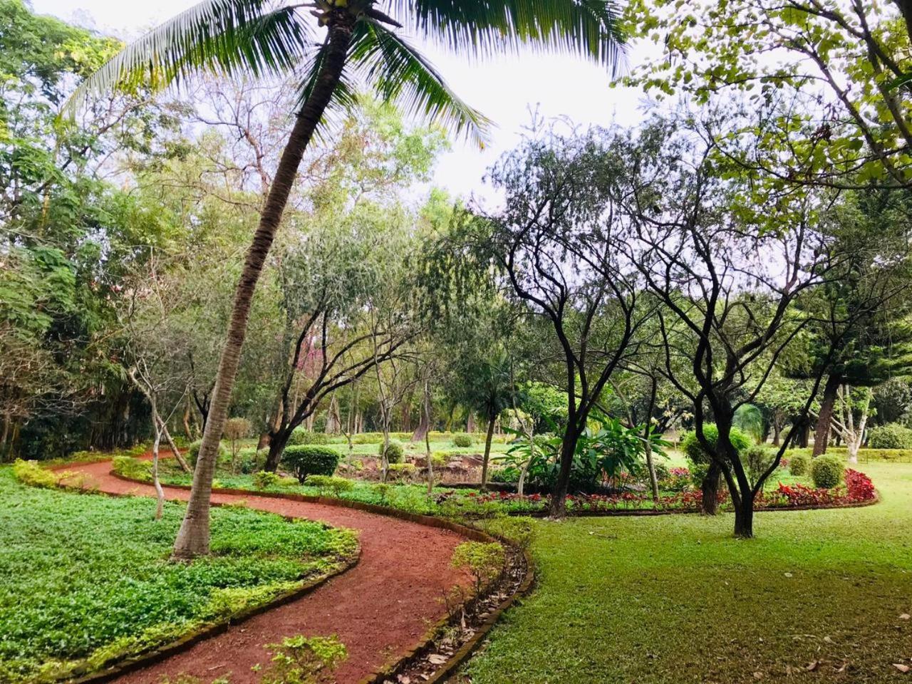 Trident Bhubaneswar Hotel Exterior photo