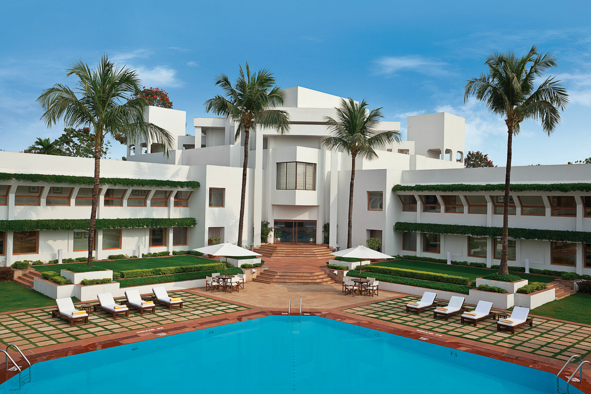 Trident Bhubaneswar Hotel Exterior photo